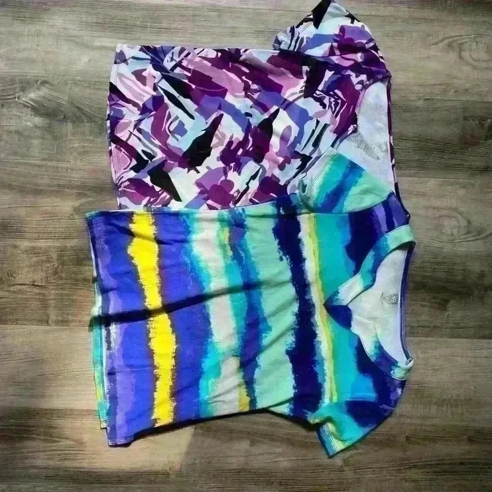 ANNE KLEIN SPORT 2for 1 Watercolor Stripe Split Neck Tee AND purple splash - Picture 8 of 13